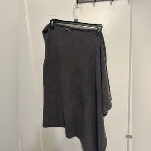 Barefoot Dreams CozyChic Lite Cable Poncho Carbon/Black